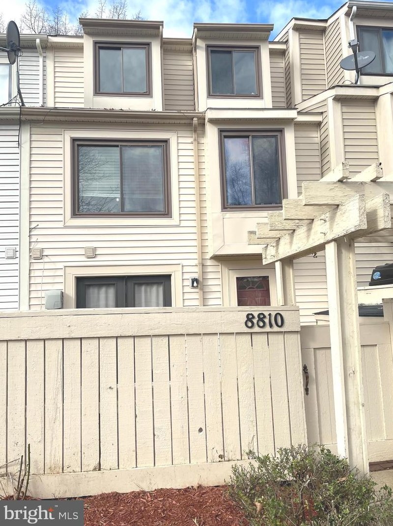 8810 Welbeck Way, Gaithersburg, MD 20886-4306