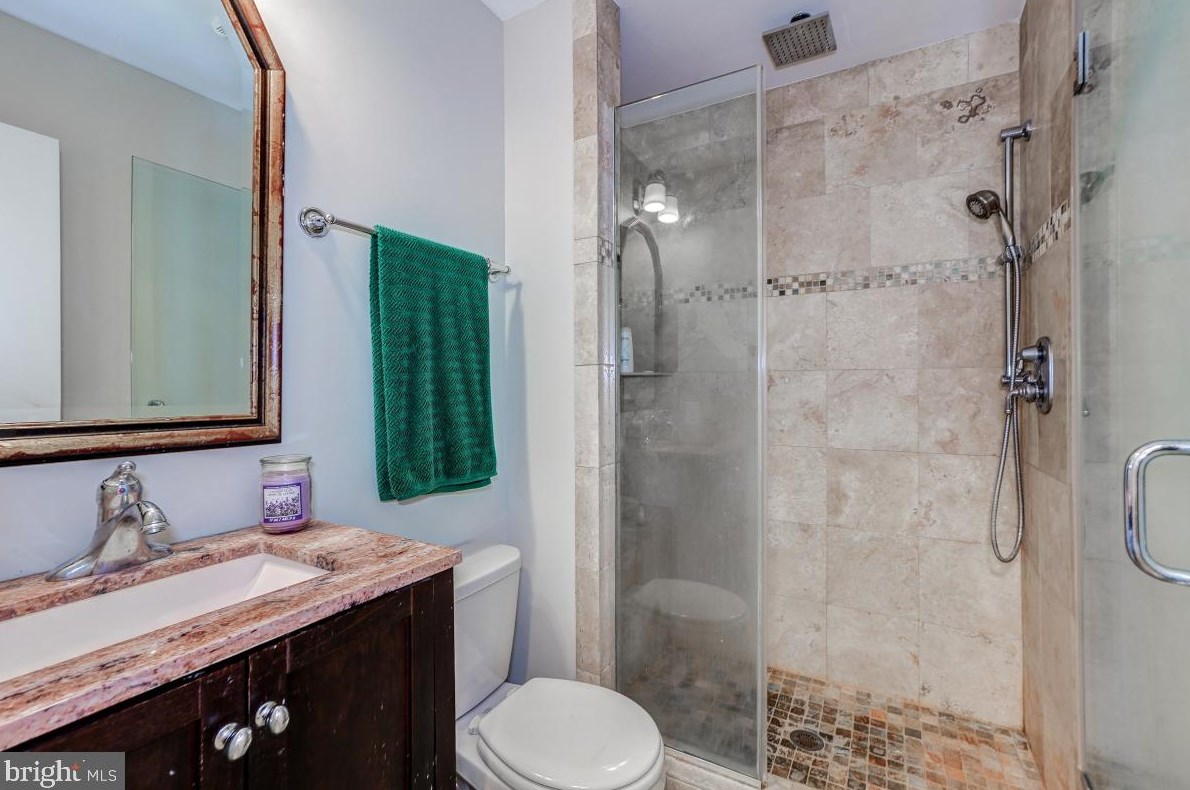 18290 Rolling Meadow Way, Olney MD  20832-1764 exterior