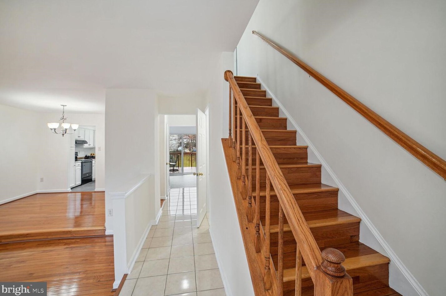 4 Wimbledon Ct, Silver Spring, MD 20906