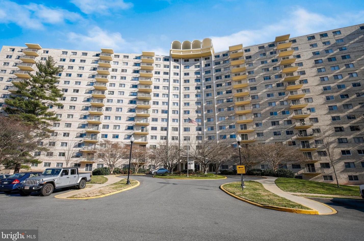 1121 University Blvd W #417-b, Silver Spring, MD 20902