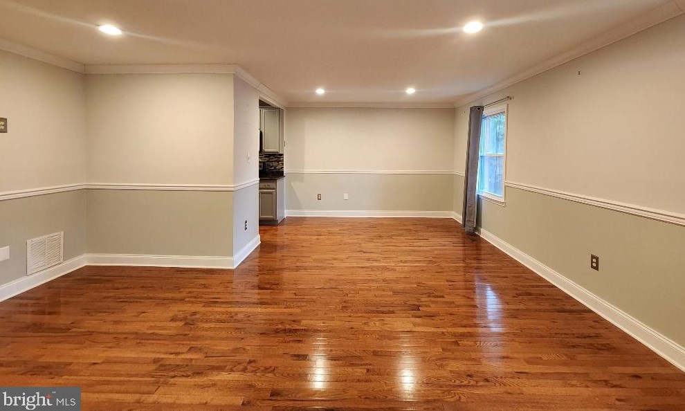 12 Fenceline Dr, Gaithersburg MD  20878-1993 exterior