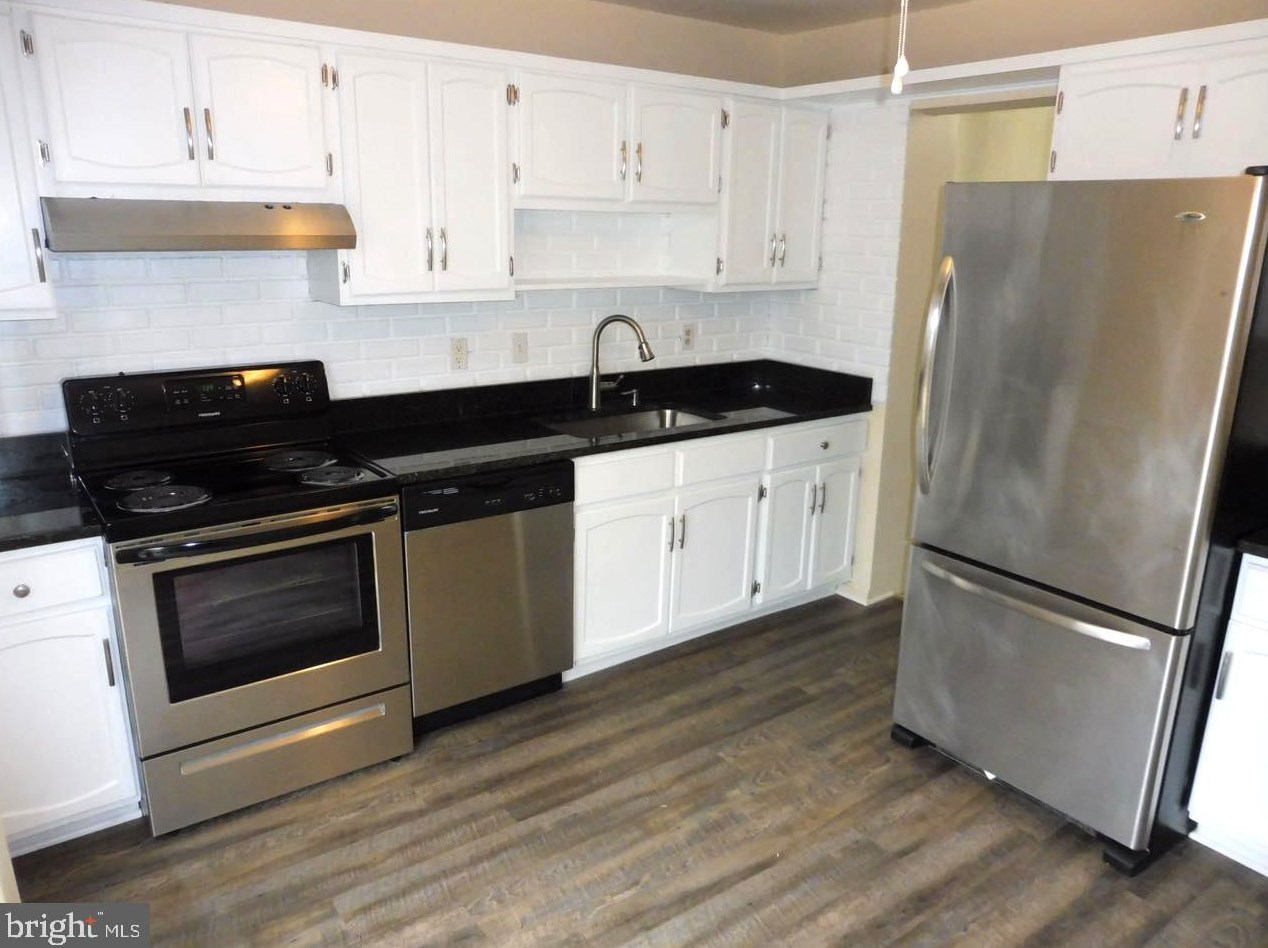 196 Gold Kettle Dr, Gaithersburg, MD 20878
