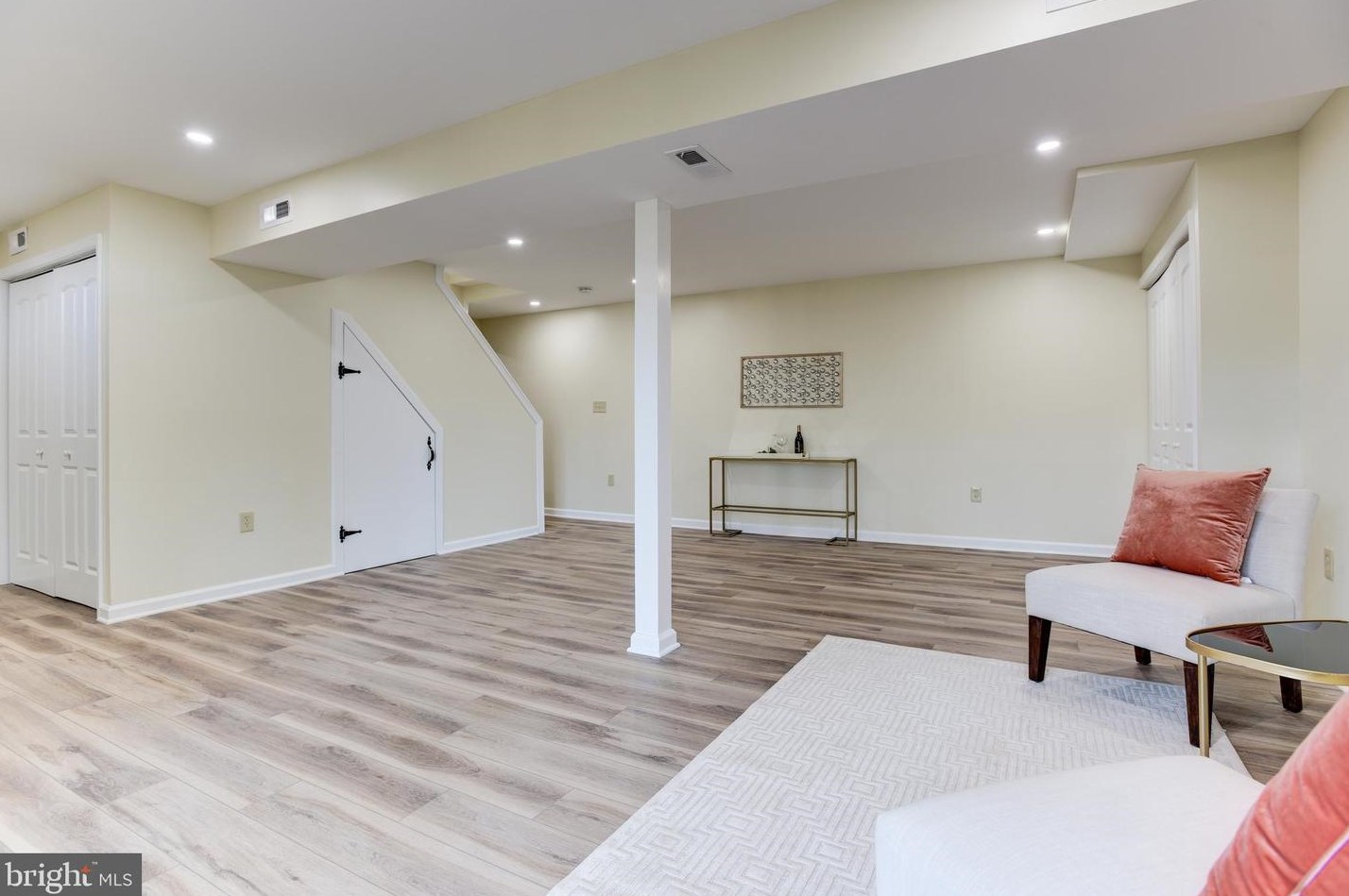 17 Bell Bluff Ct, Gaithersburg MD  20879-1115 exterior