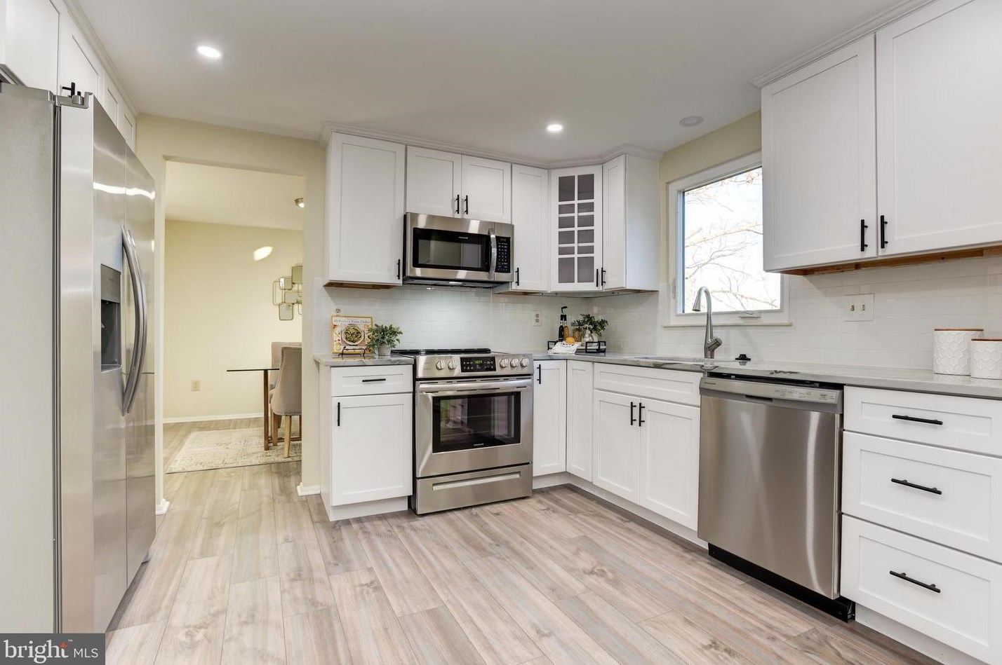 17 Bell Bluff Ct, Gaithersburg MD  20879-1115 exterior