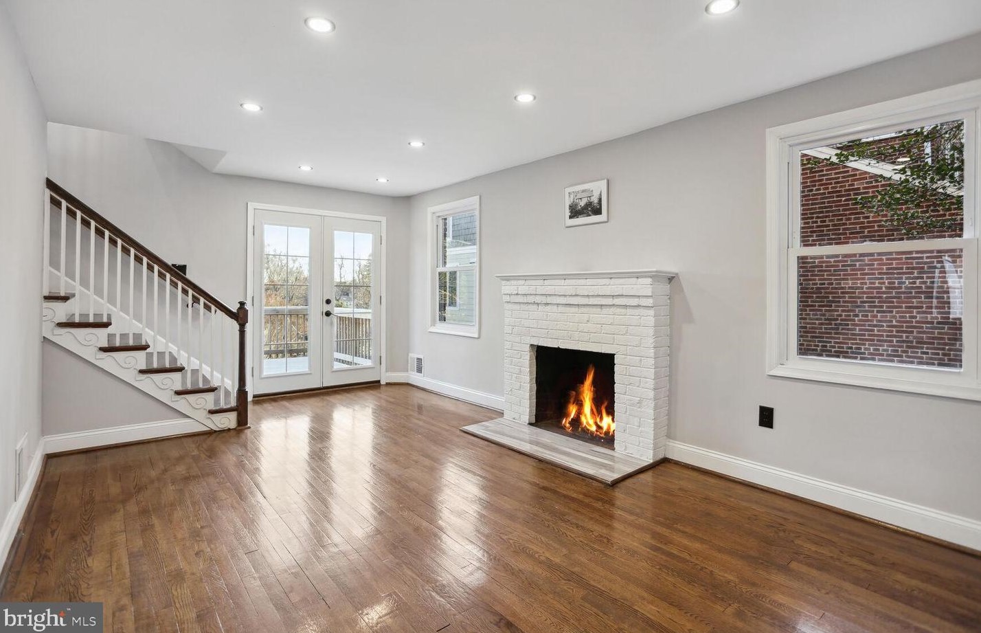 110 Hamilton Ave, Silver Spring, MD 20901