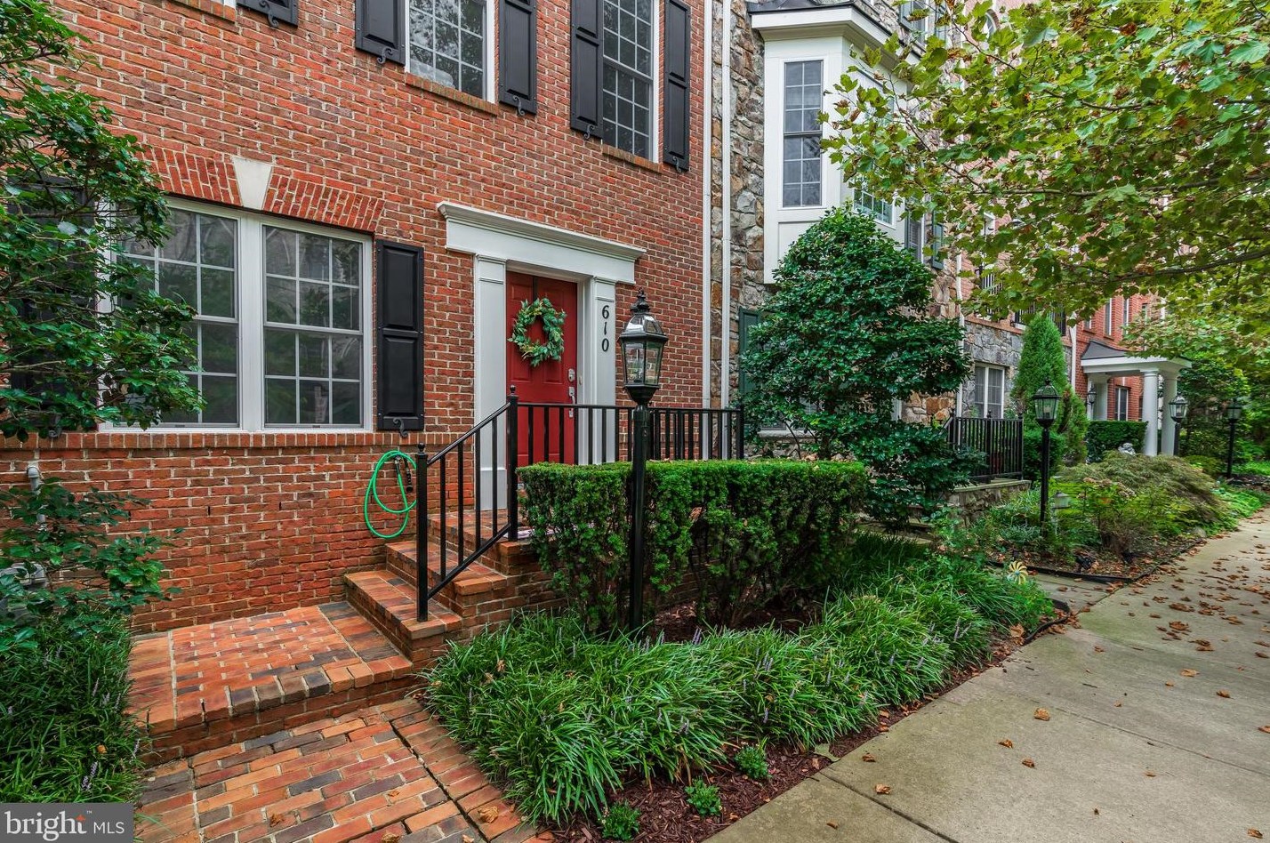 610 Eden Pl, Gaithersburg MD  20877-3341 exterior