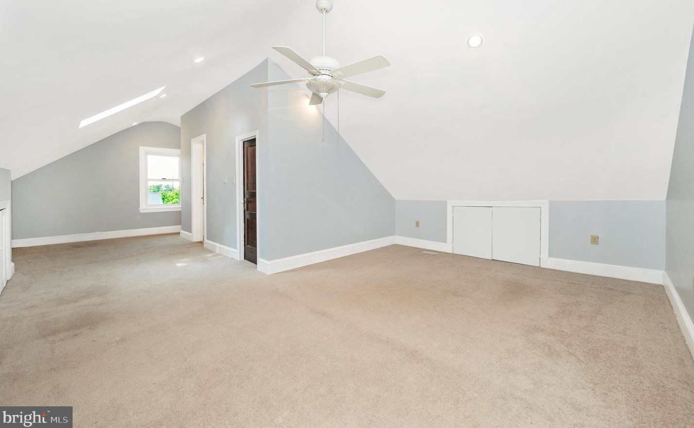 11 Brookes Ave, Gaithersburg MD  20877-2701 exterior