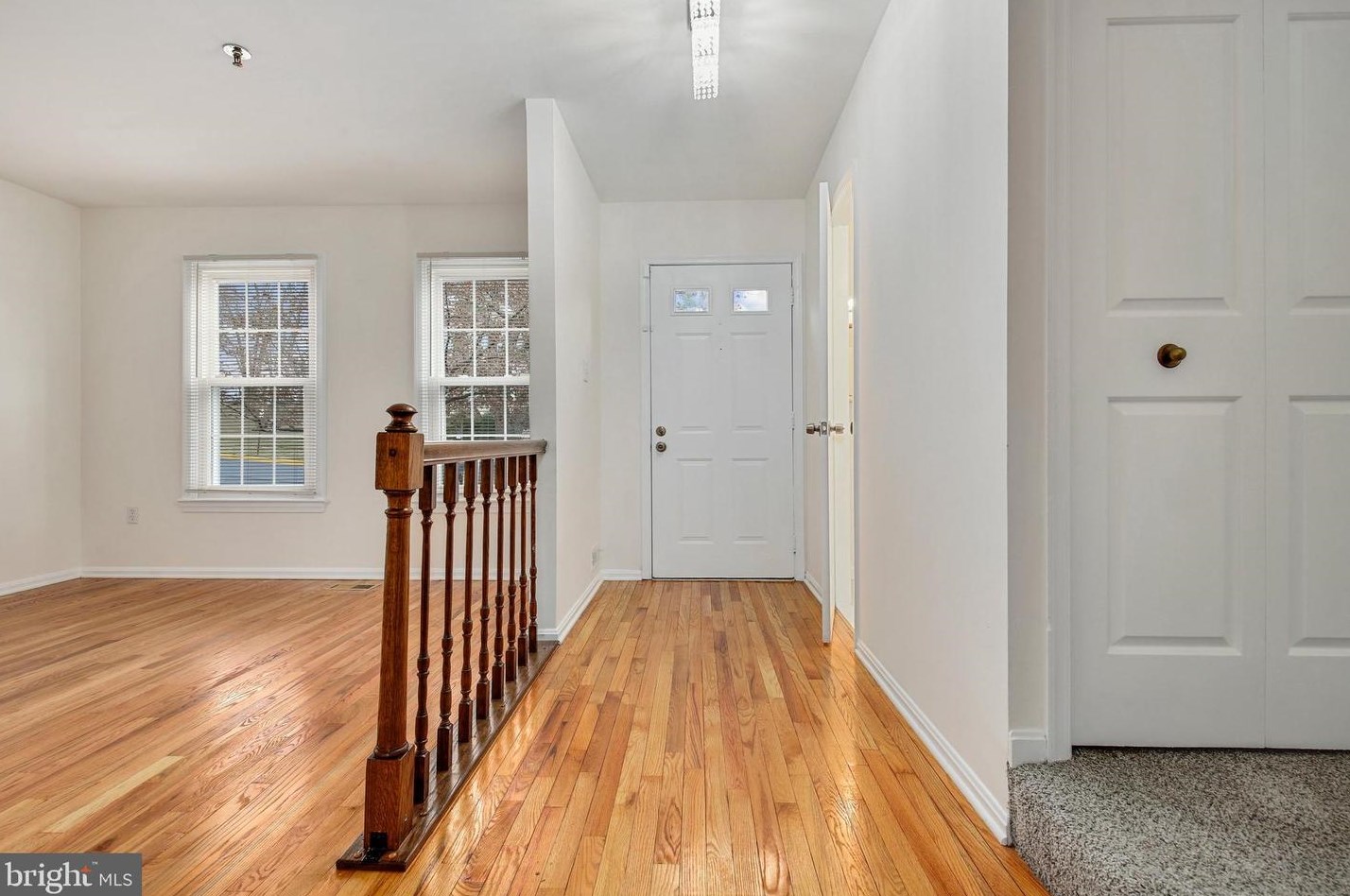 3015 Mozart Dr, Silver Spring, MD 20904