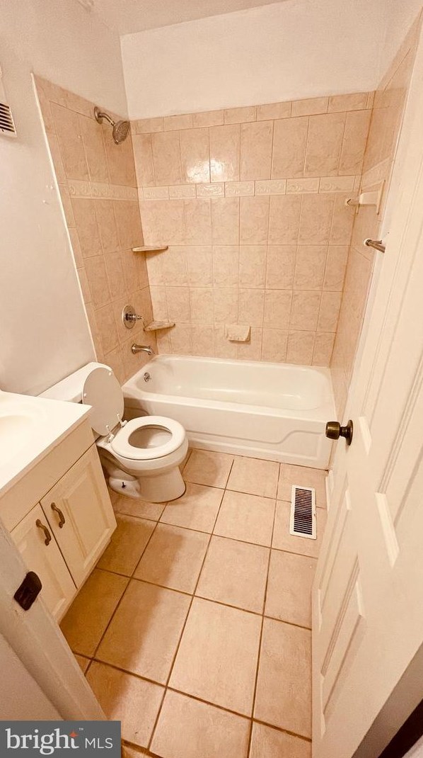 10044 Forest View Pl, Gaithersburg, MD 20886