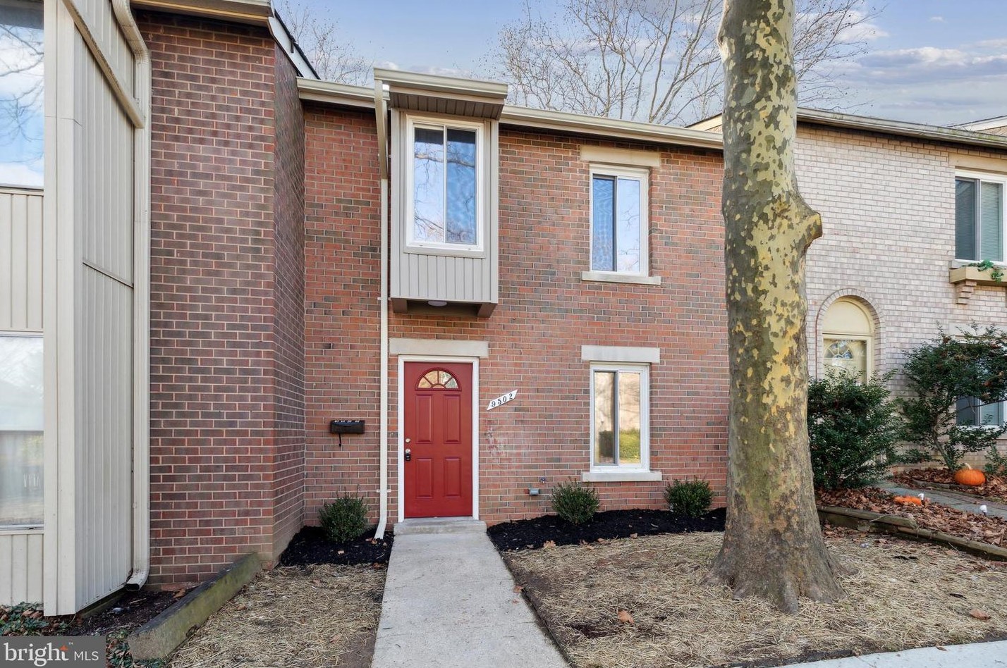 9502 Marston Ln, Gaithersburg, MD 20886-5006