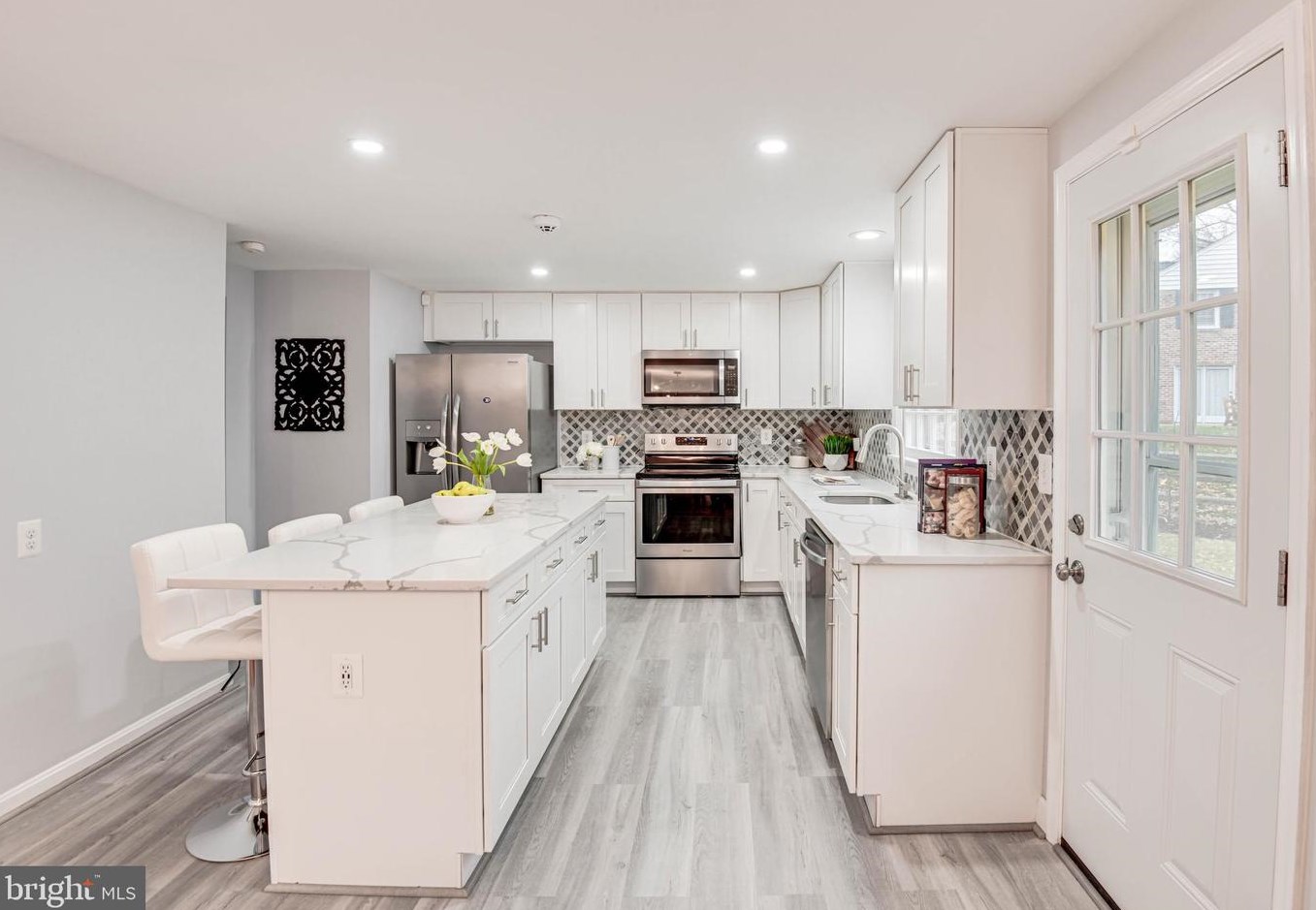 19029 Threshing Pl, Gaithersburg MD  20886-3143 exterior