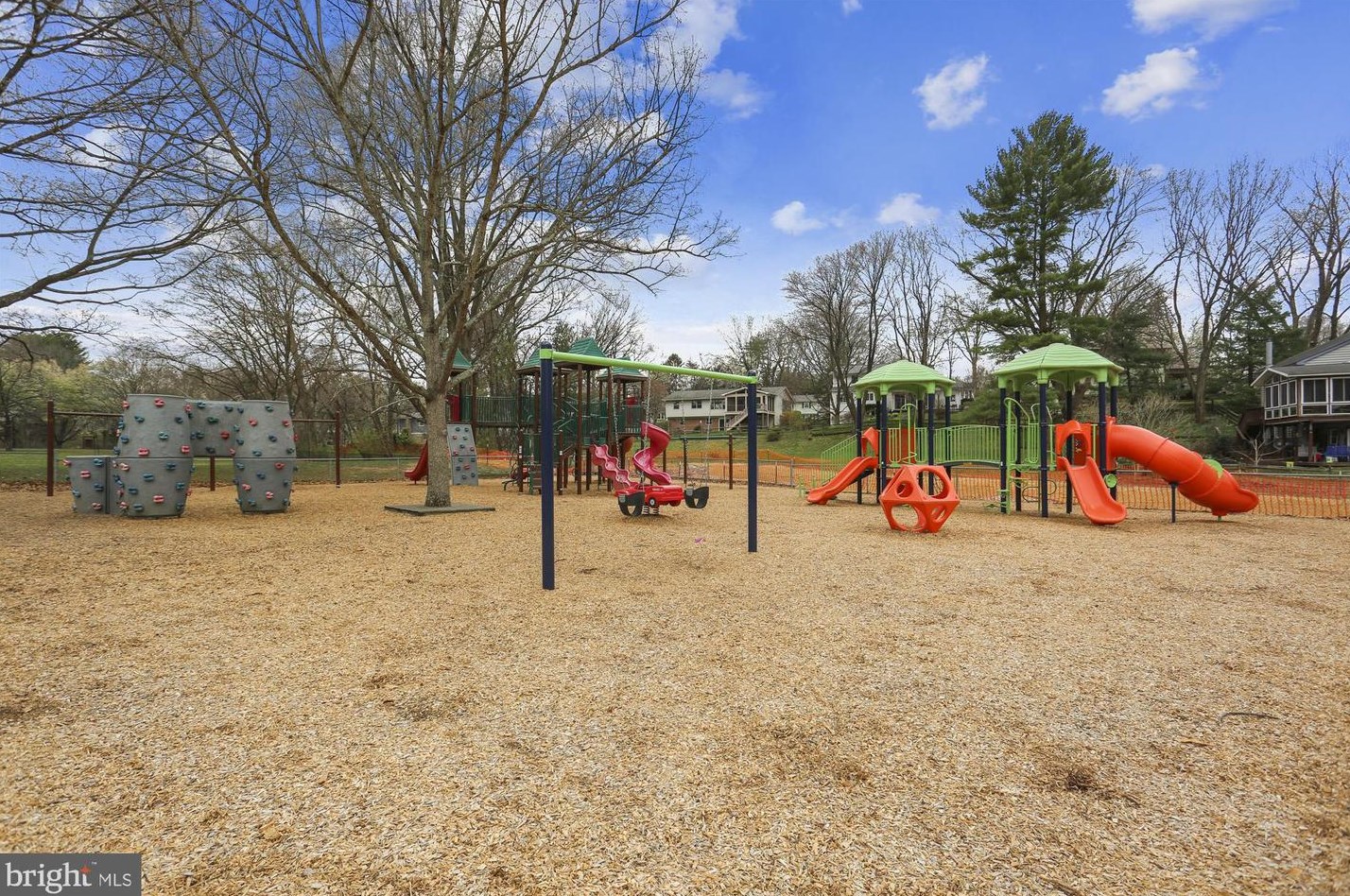 804 Quince Orchard Blvd, Gaithersburg MD 20878-1747 exterior