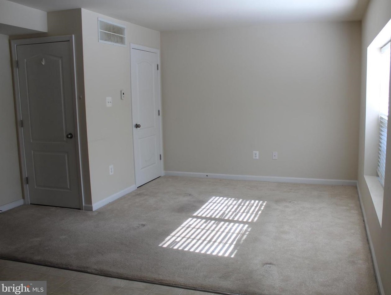 23308 Observation Dr, Clarksburg, MD 20871-9468