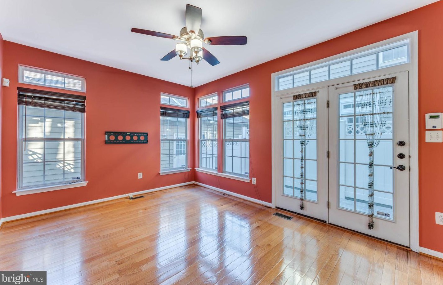 477 Phelps St, Gaithersburg MD  20878-3214 exterior