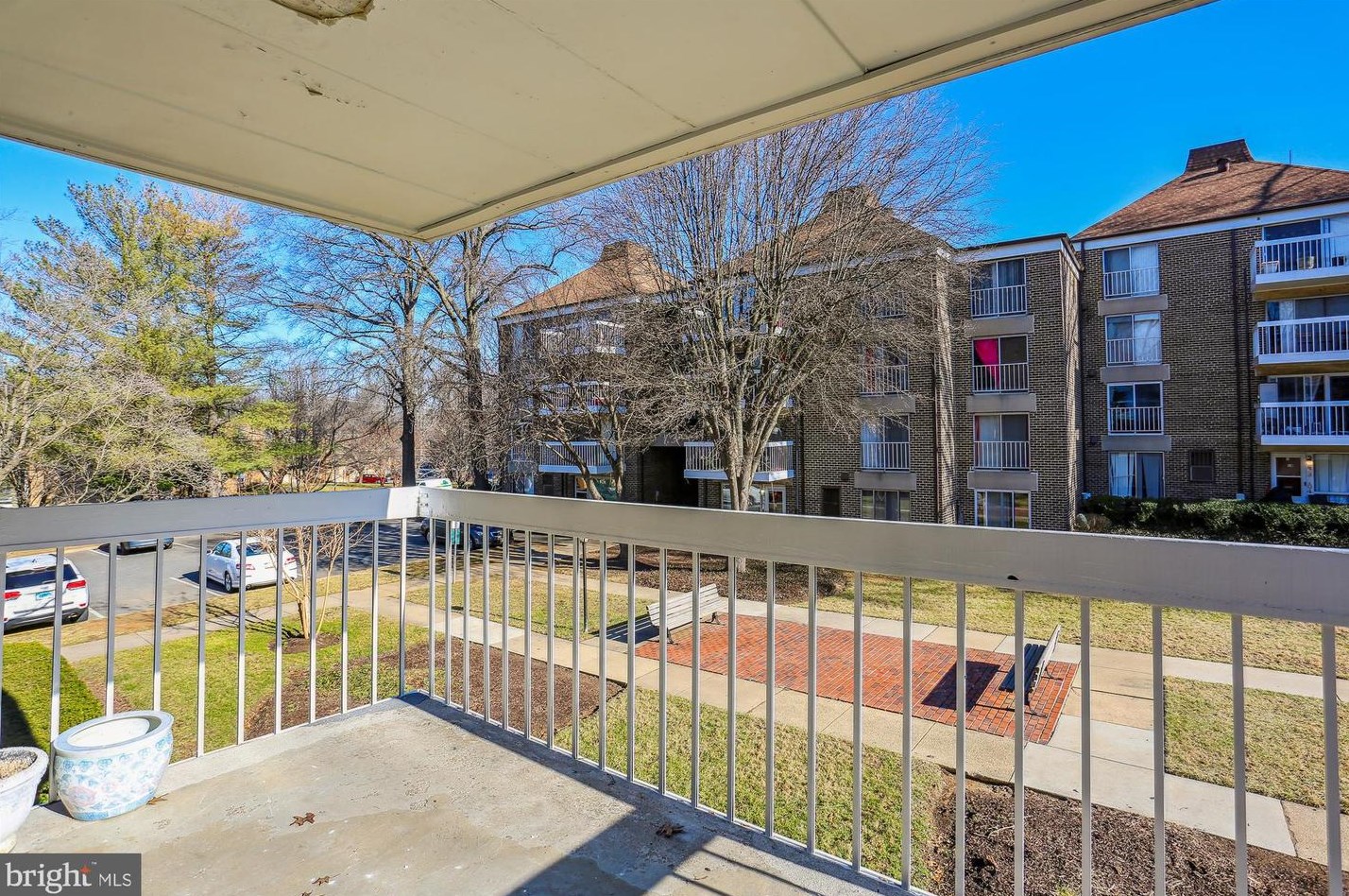 3320 Hewitt Ave #8-2-a, Silver Spring, MD 20906