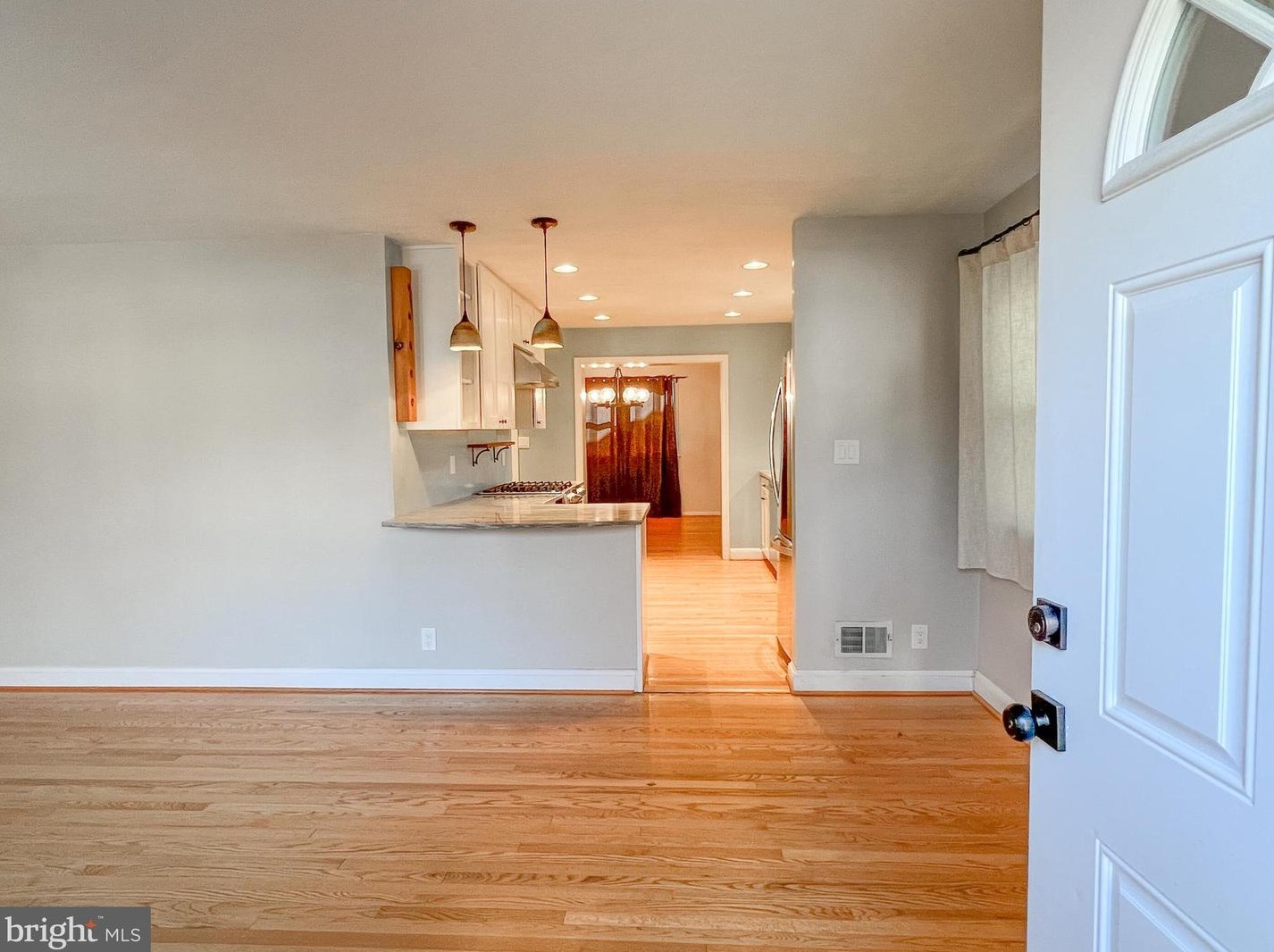 4426 Strathmore Ave, Garrett Park, MD 20896