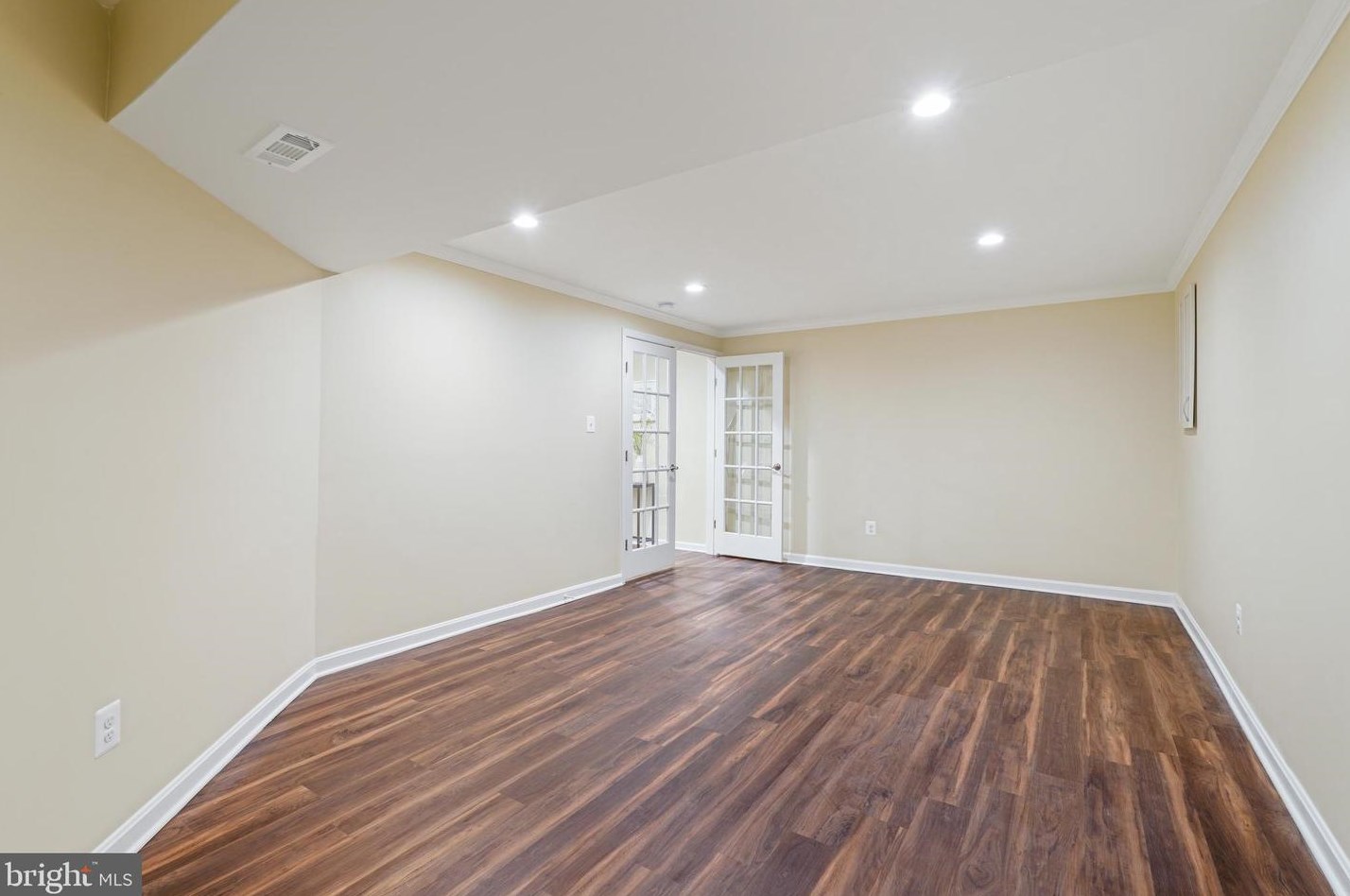 14013 Natia Manor Dr, Gaithersburg MD  20878-4858 exterior