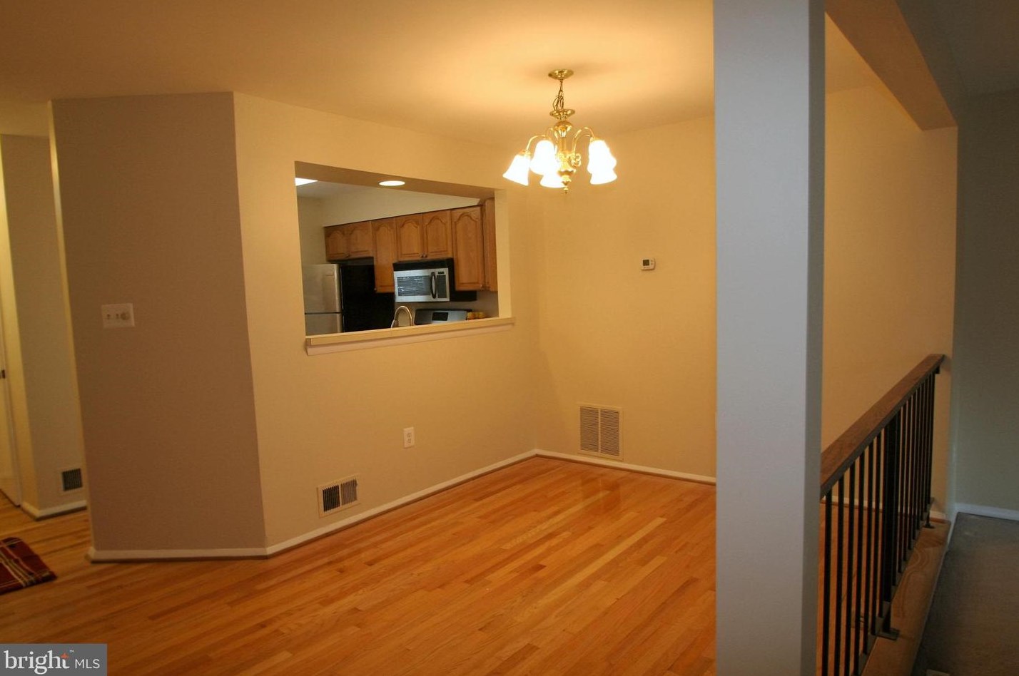 18407 Honeylocust Cir, Gaithersburg MD  20879-5271 exterior