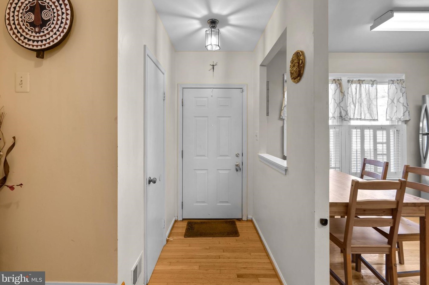 14641 Almanac Dr, Burtonsville, MD 20866