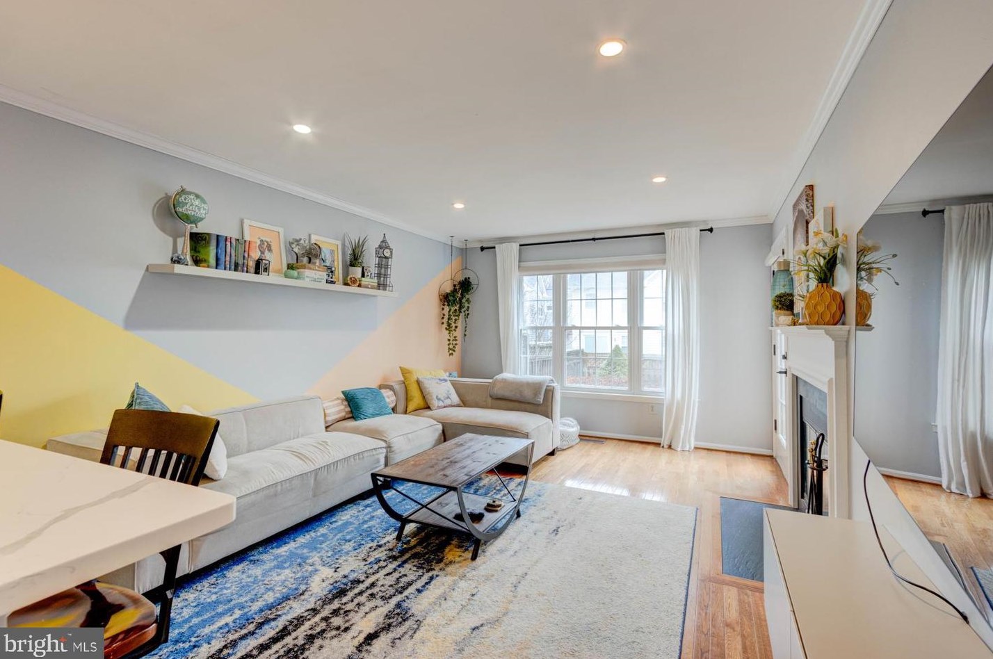 5 Marketree Ct, Gaithersburg MD  20886-4957 exterior