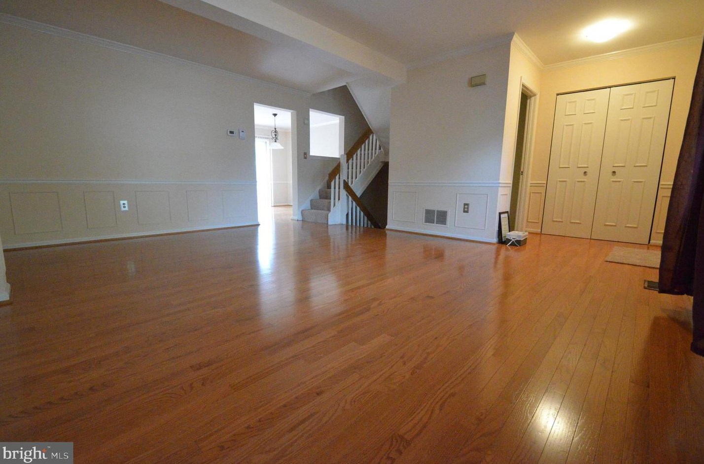 608 Curry Ford Ln, Gaithersburg, MD 20878