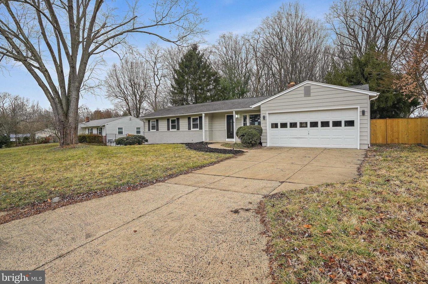 12132 Suffolk Ter, Gaithersburg, MD 20878-2028