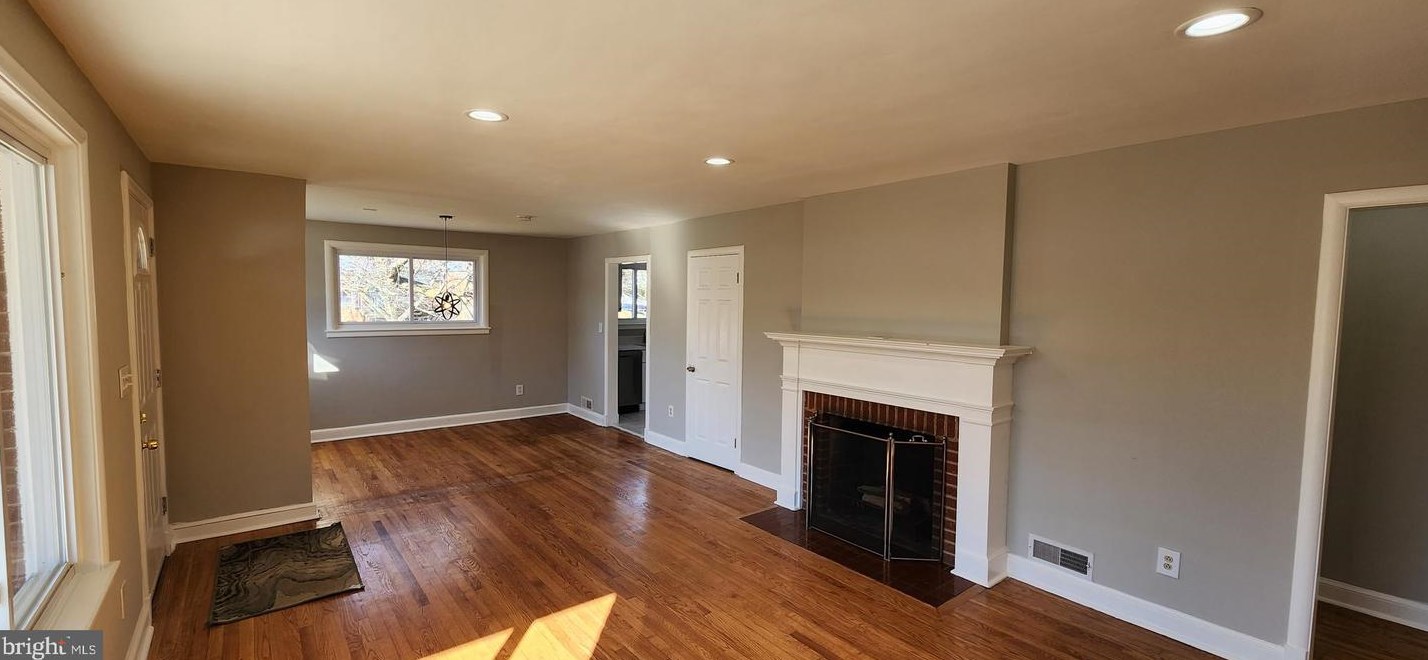 2505 Eccleston St, Silver Spring, MD 20902