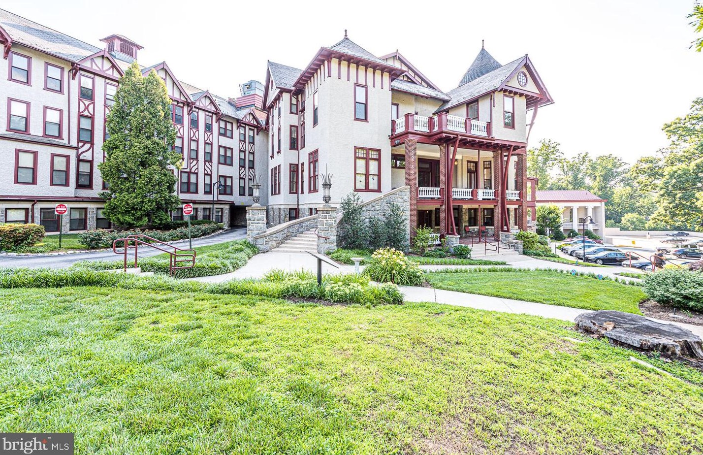 9610 Dewitt Dr #ph411, Silver Spring, MD 20910