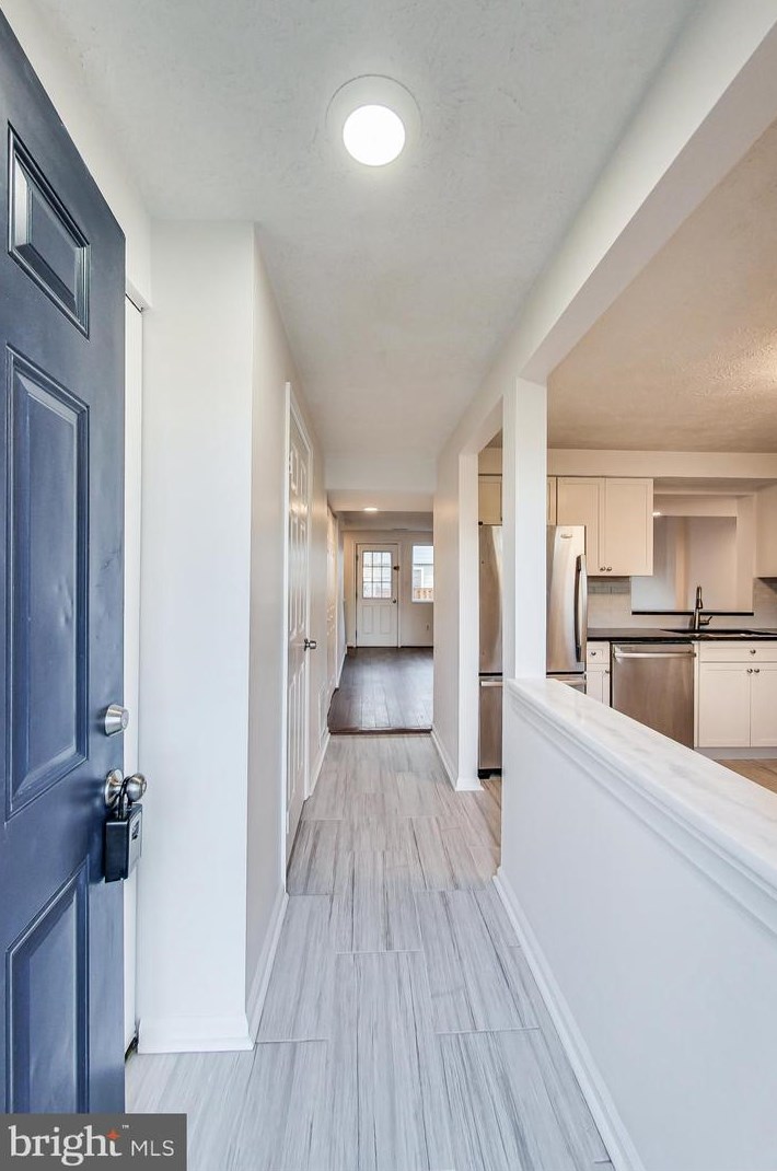 7 Leatherwood Ct, Burtonsville, MD 20866