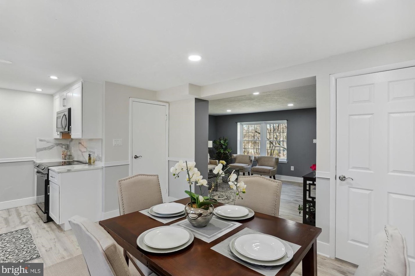 10109 Watkins Mill Pl, Gaithersburg MD  20886-1044 exterior