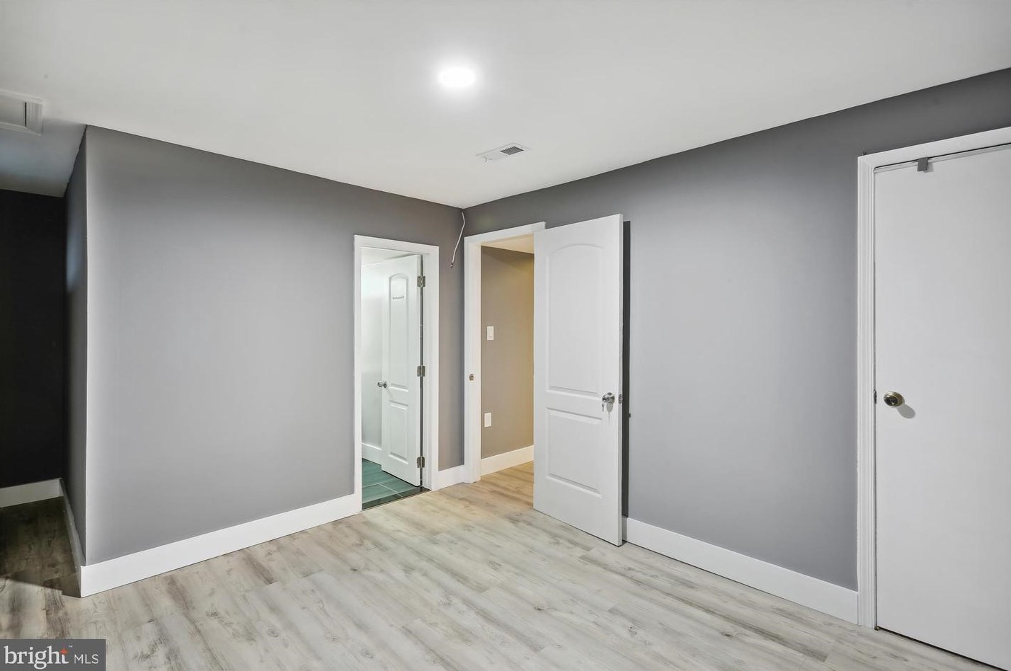 10109 Watkins Mill Pl, Gaithersburg MD  20886-1044 exterior