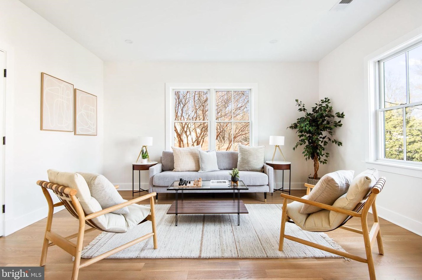 7704 Holiday Ter, Bethesda MD  20817-6616 exterior