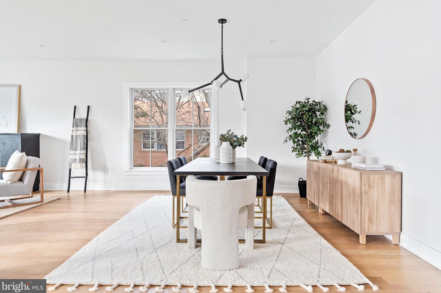 7704 Holiday Ter, Bethesda MD  20817-6616 exterior