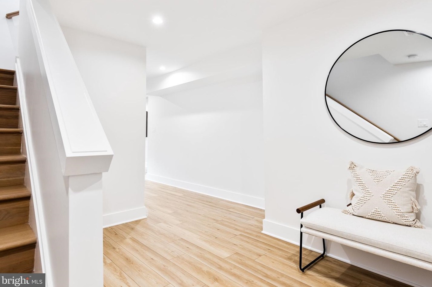 7704 Holiday Ter, Bethesda MD  20817-6616 exterior