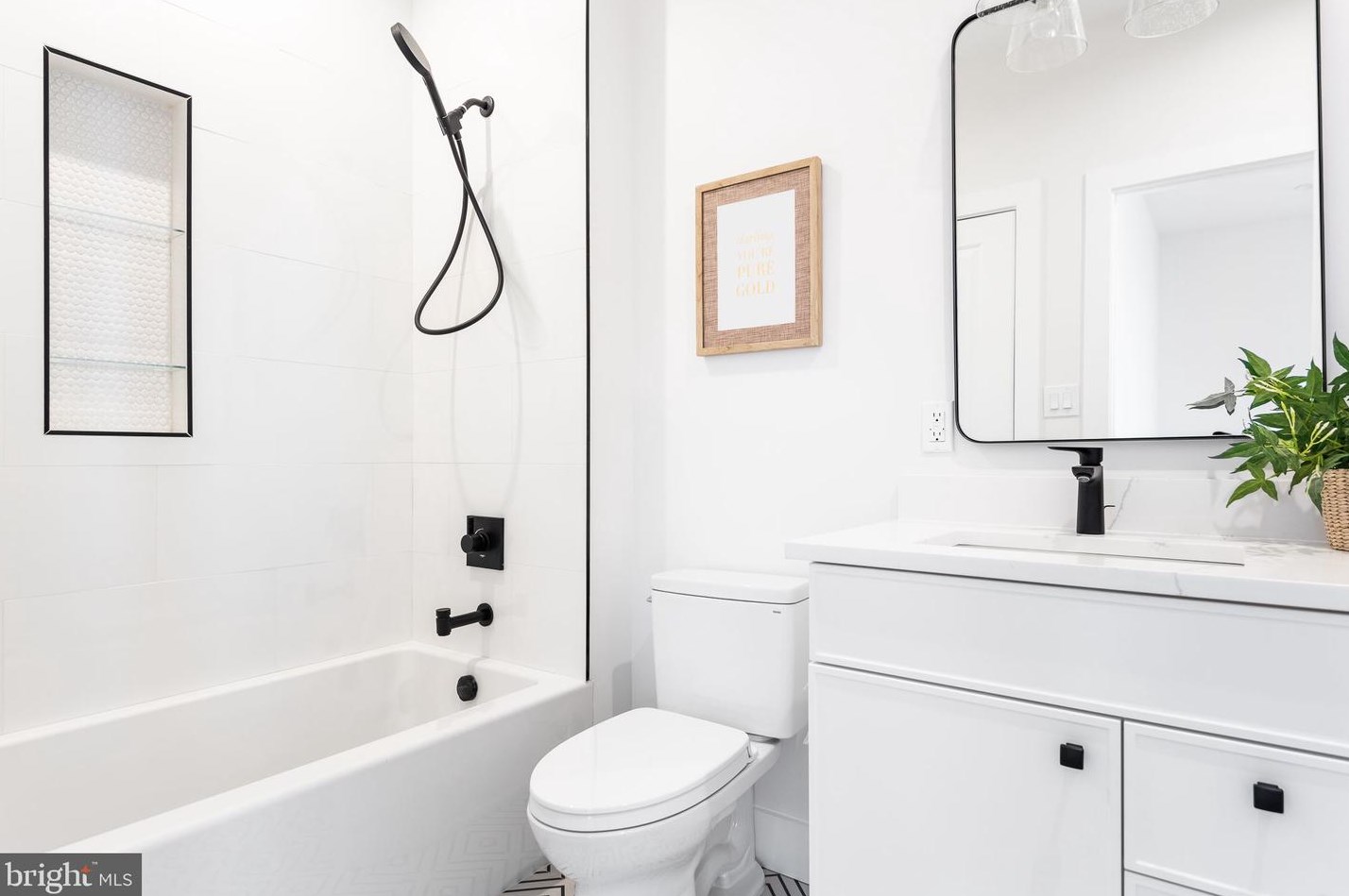 7704 Holiday Ter, Bethesda MD  20817-6616 exterior