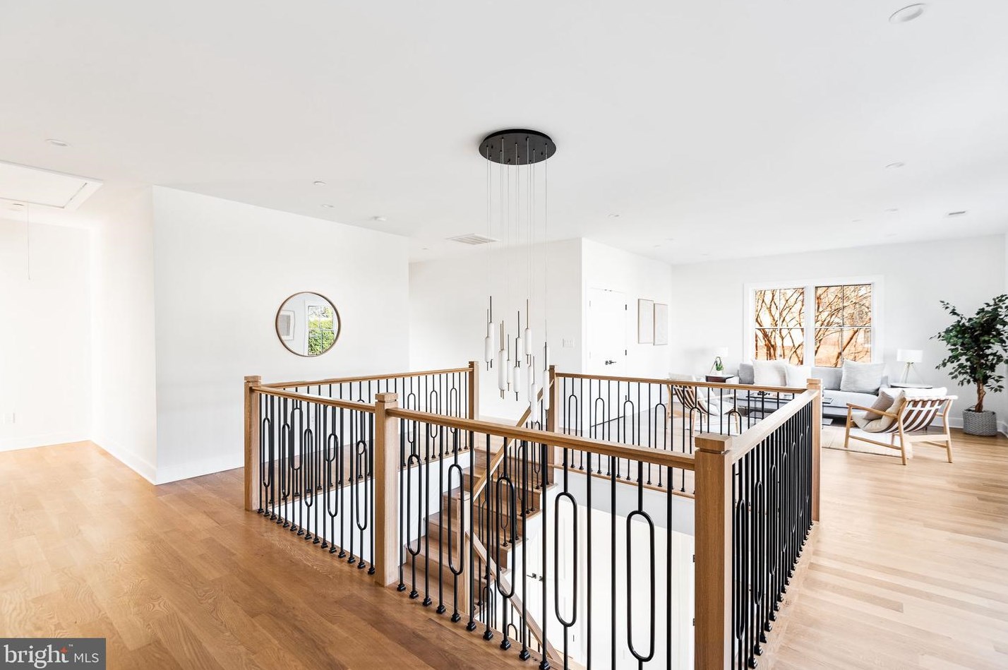 7704 Holiday Ter, Bethesda MD  20817-6616 exterior