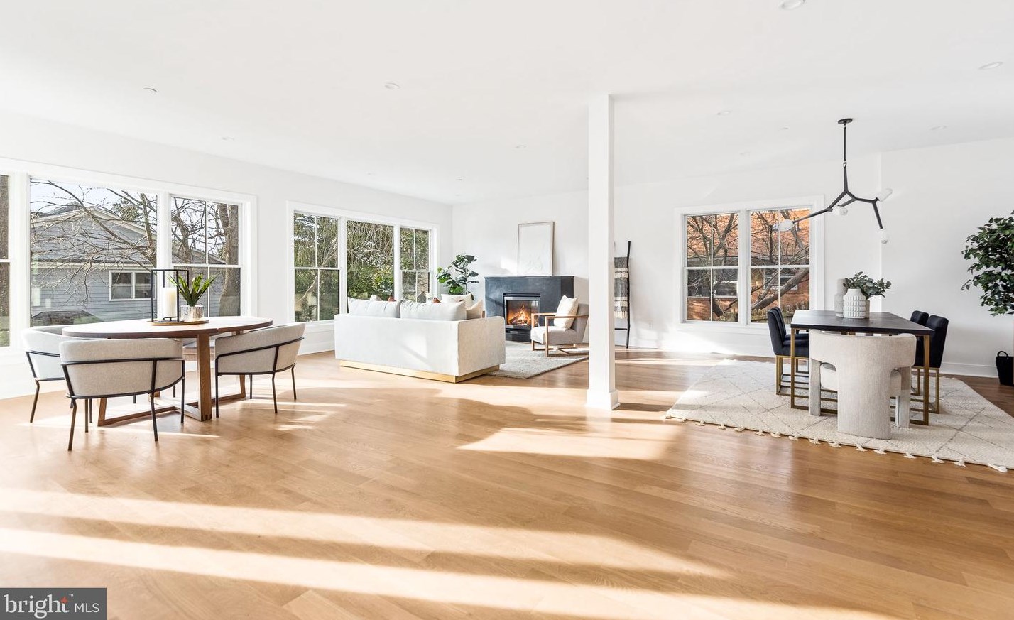 7704 Holiday Ter, Bethesda MD  20817-6616 exterior