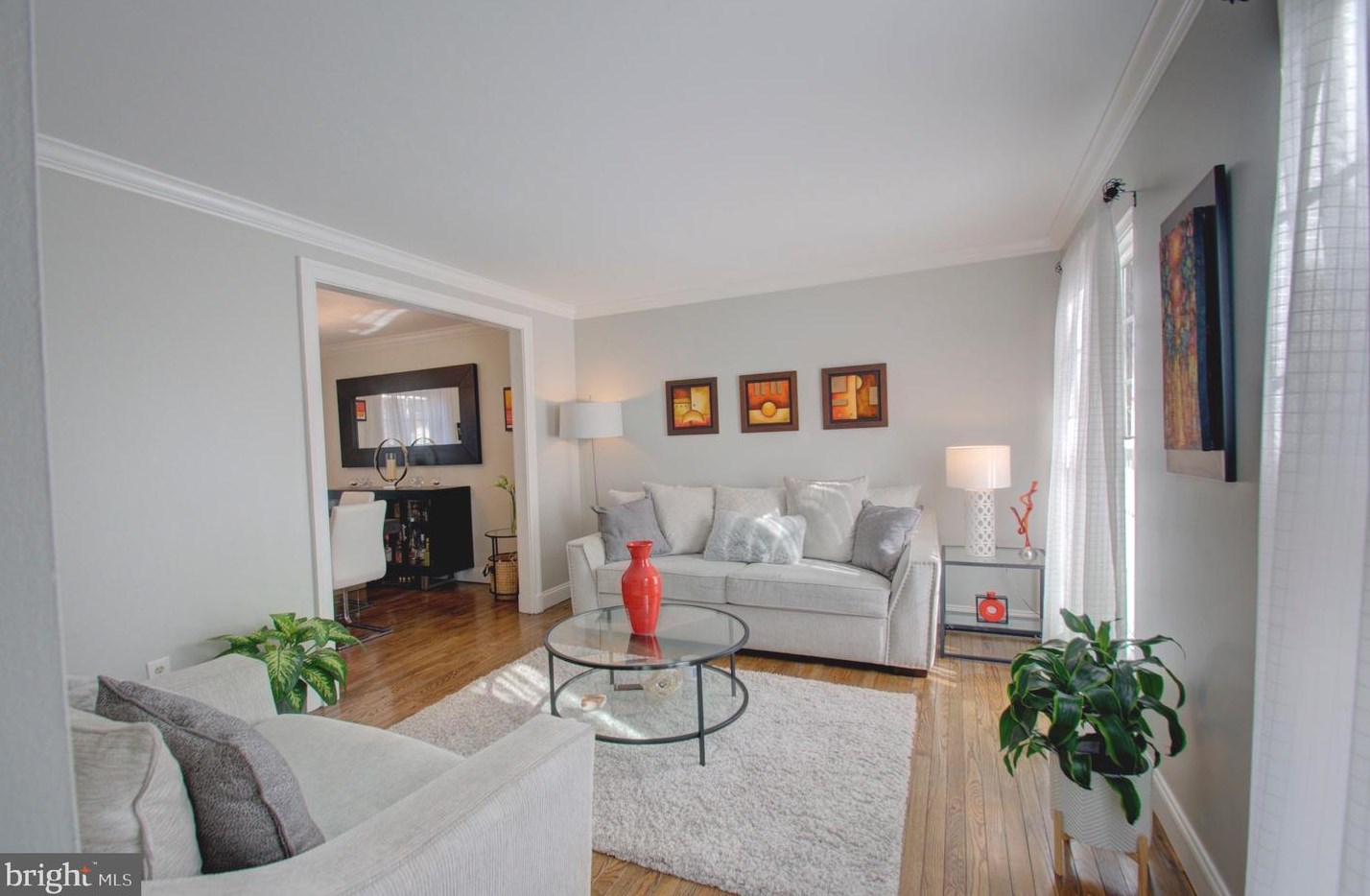 932 Windmill Ln, Silver Spring, MD 20905