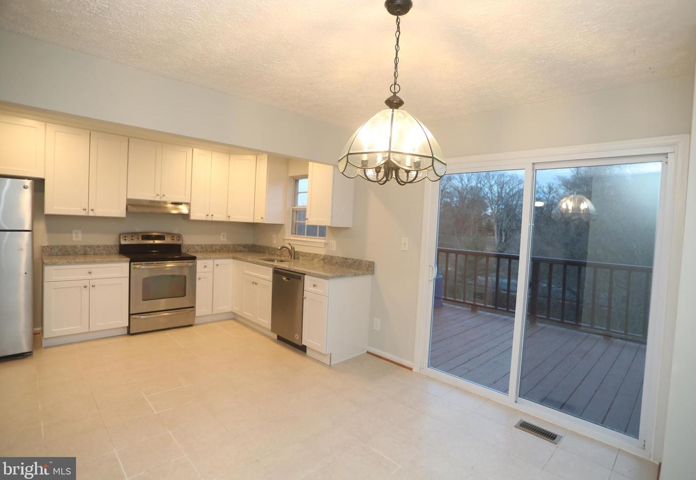 1145 Knoll Mist Ln, Gaithersburg MD  20879-3228 exterior