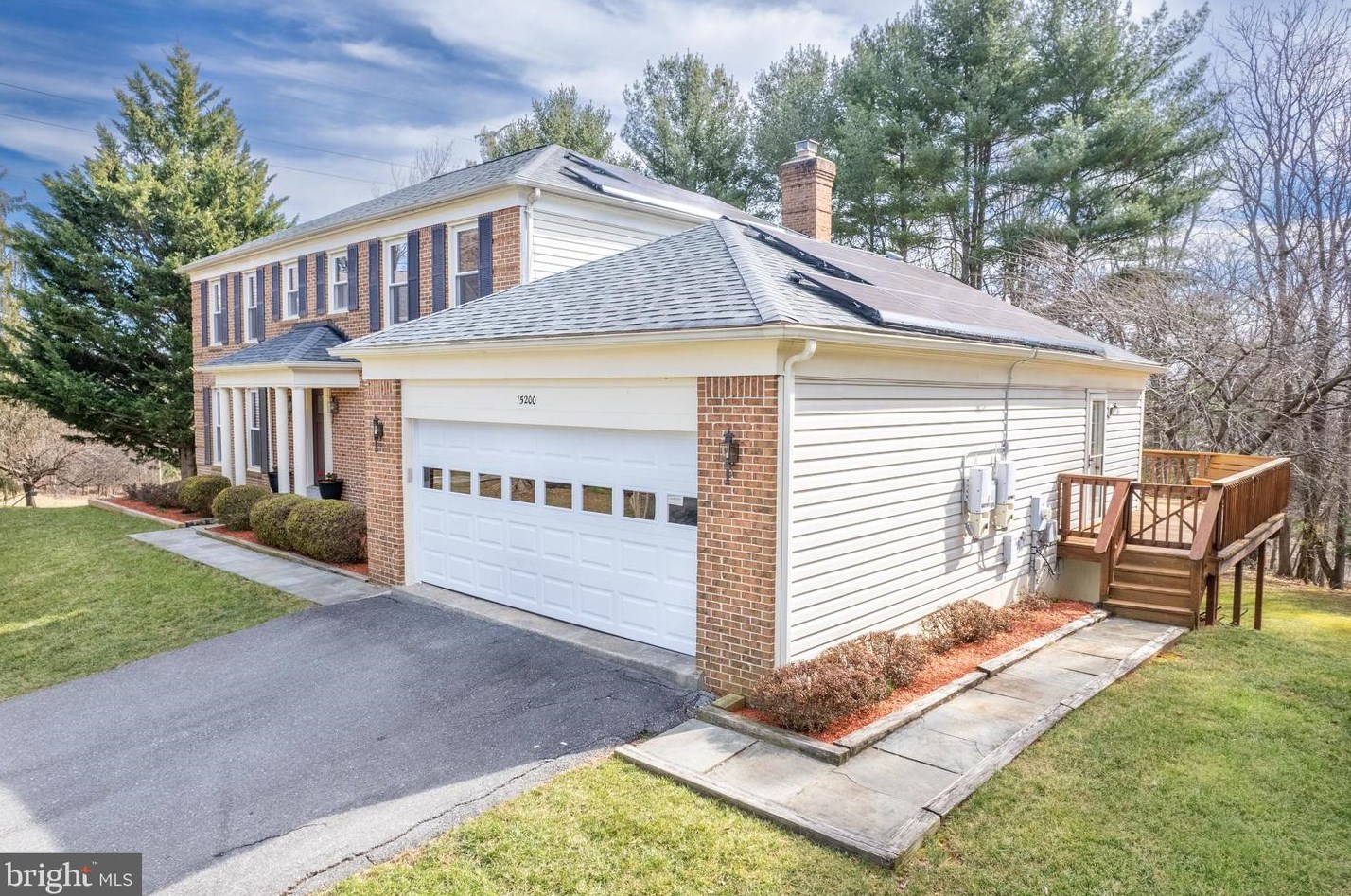 15200 Timonium Pl, Gaithersburg, MD 20878-3427