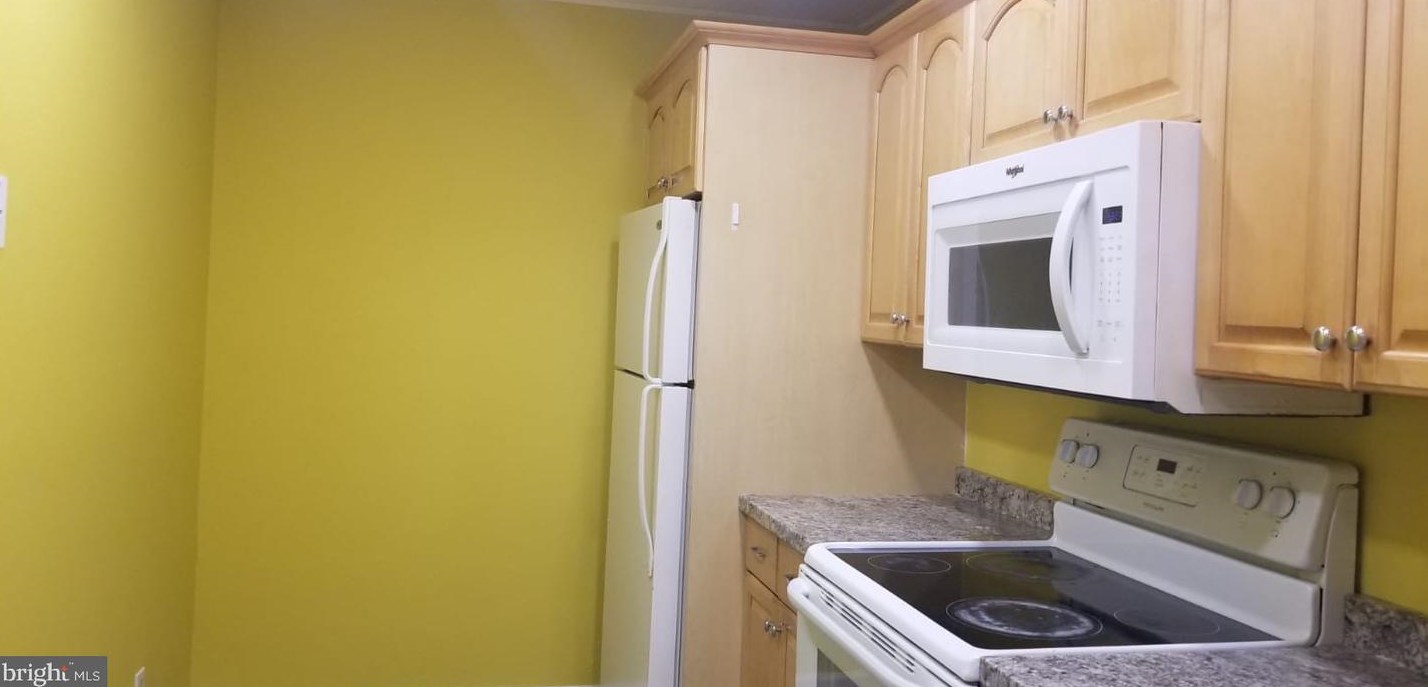 9828 Brookridge Ct, Gaithersburg MD  20886-1110 exterior