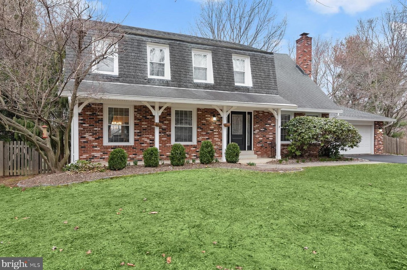 10813 Eberhardt Dr, Gaithersburg, MD 20879-3110