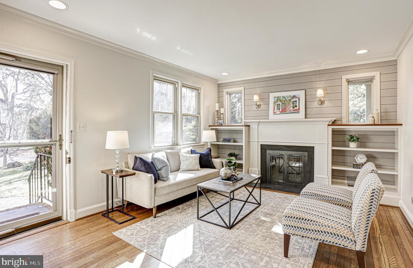 202 Grove Ave, Washington Grove, MD 20880