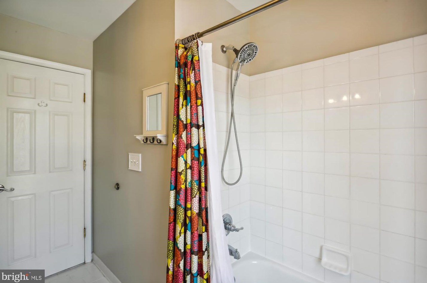 119 Thurgood St, Gaithersburg MD 20878-5746 exterior