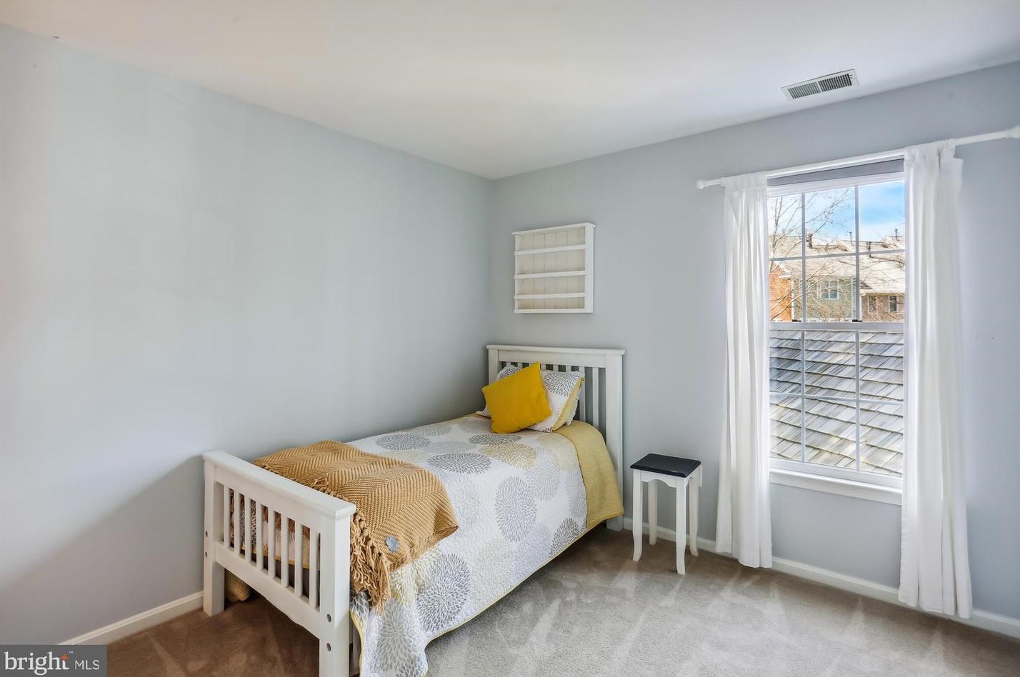 119 Thurgood St, Gaithersburg MD 20878-5746 exterior