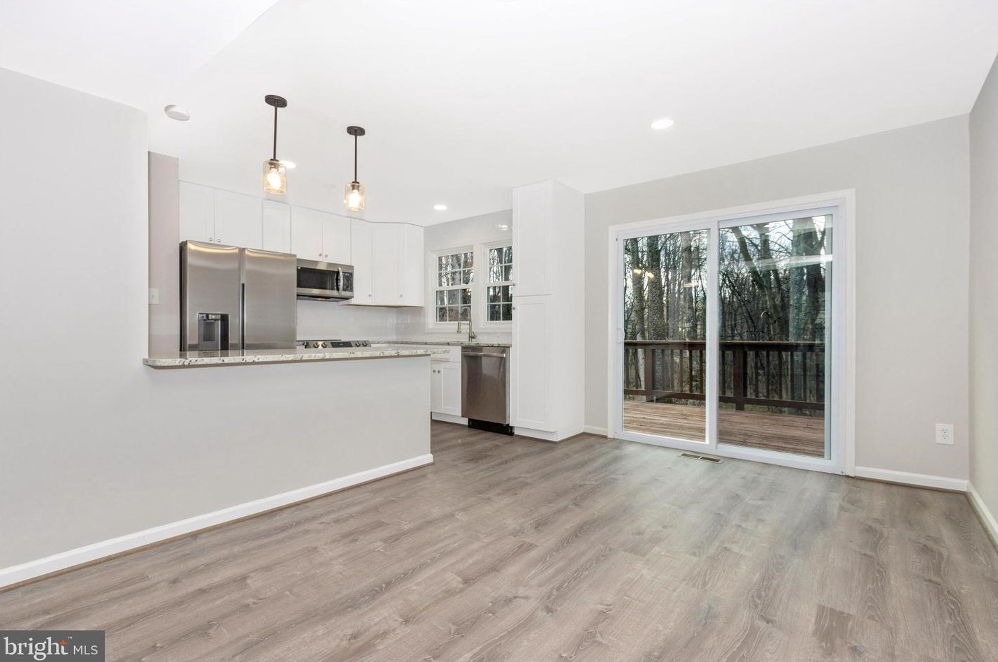 19813 Bazzellton Pl, Gaithersburg MD  20886-1432 exterior