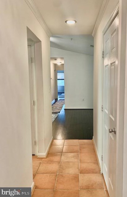 802 Amber Tree Ct Apt 303, Gaithersburg, MD 20878