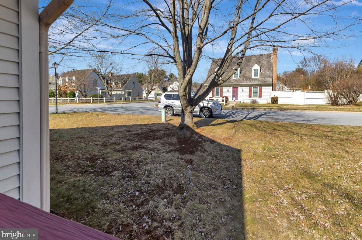 3 Quantum Ln, Gaithersburg MD  20877-3458 exterior