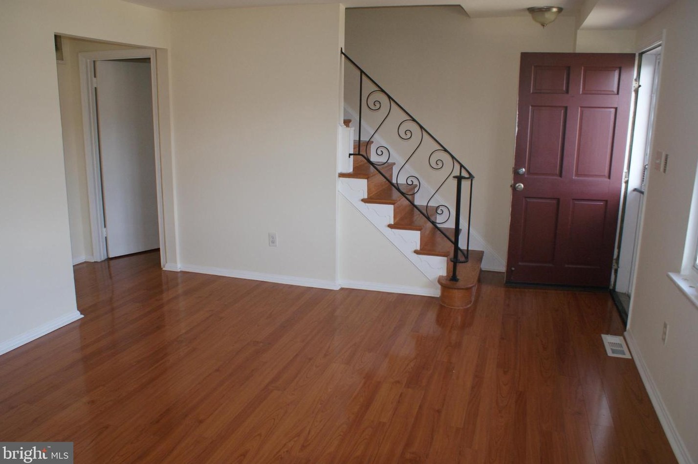 14302 Astrodome Dr #74, Silver Spring, MD 20906