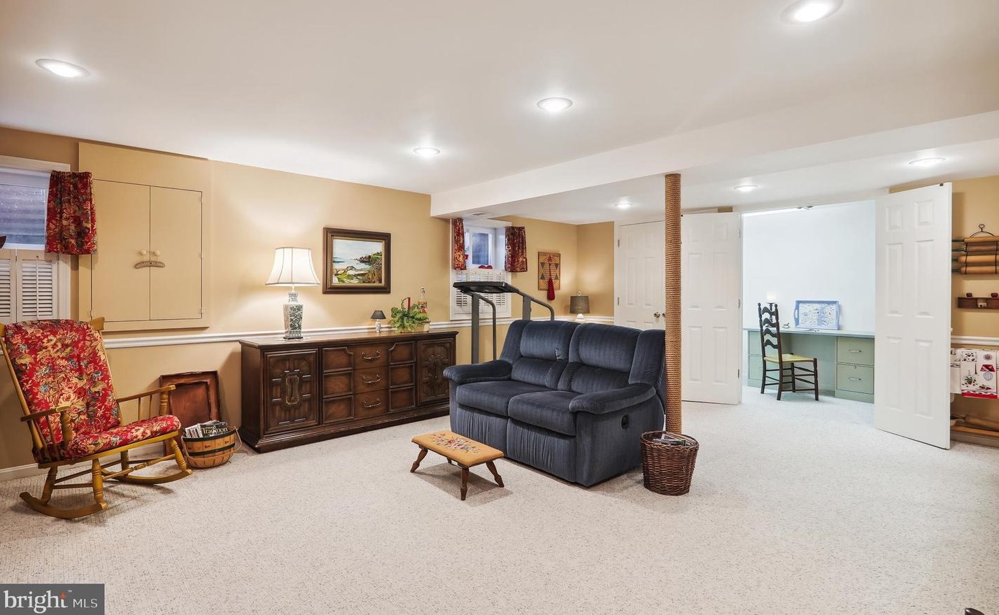 9536 Whetstone Dr, Gaithersburg MD  20886-3110 exterior